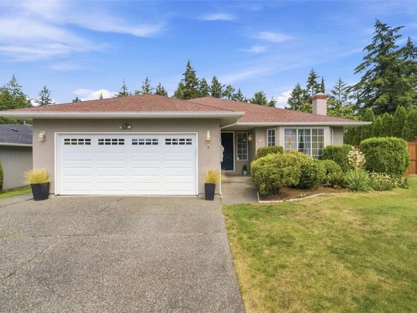 6766 Central Saanich Rd , Unit #8, Central Saanich, BC V8Z 7E1