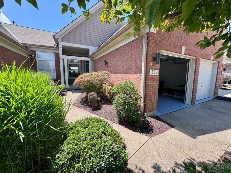 893 Cypresspoint Court, Pierce Twp, OH 45245 Photo 1