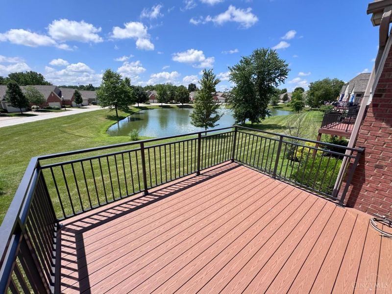 893 Cypresspoint Court, Pierce Twp, OH 45245 Photo 3