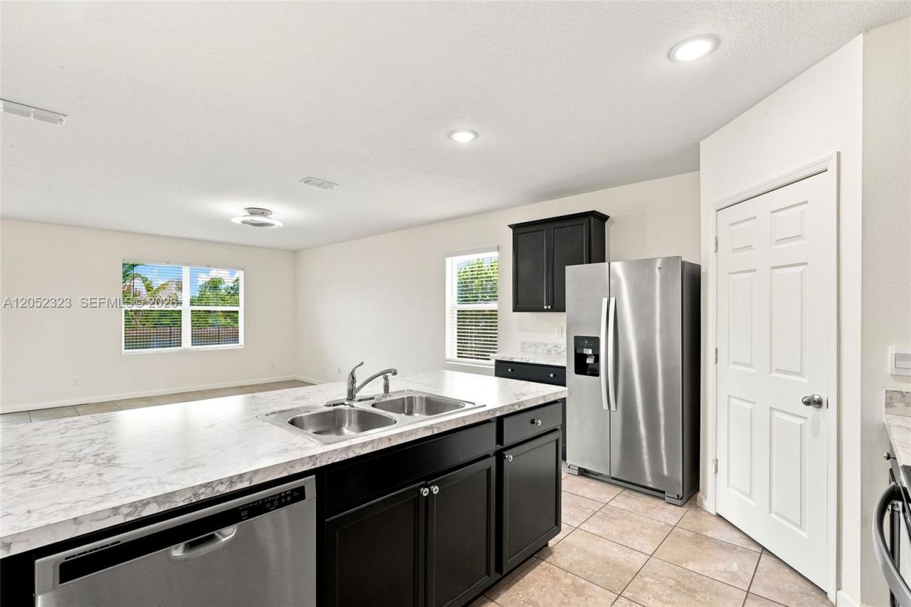 4650 SW Babylon St , Port Saint Lucie, FL 34953 Photo