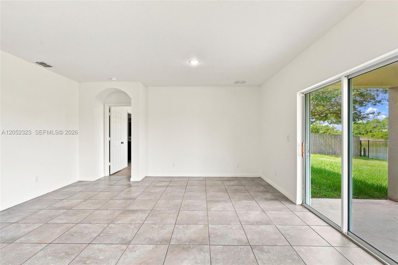 4650 SW Babylon St , Port Saint Lucie, FL 34953 Photo