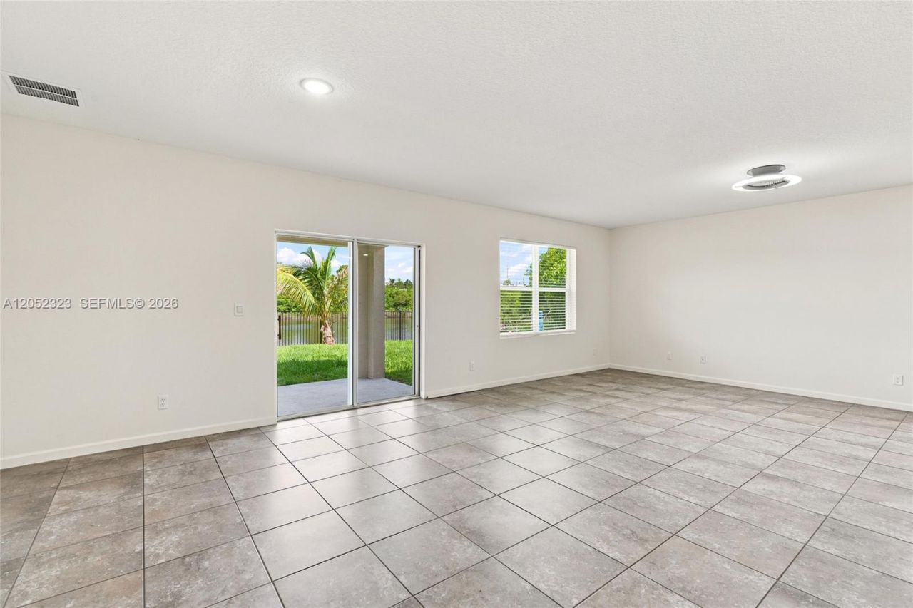 4650 SW Babylon St , Port Saint Lucie, FL 34953 Photo