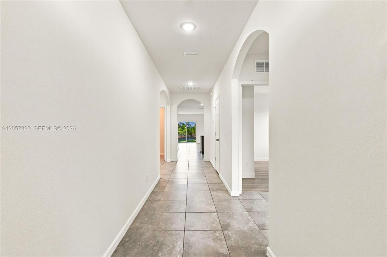 4650 SW Babylon St , Port Saint Lucie, FL 34953 Photo
