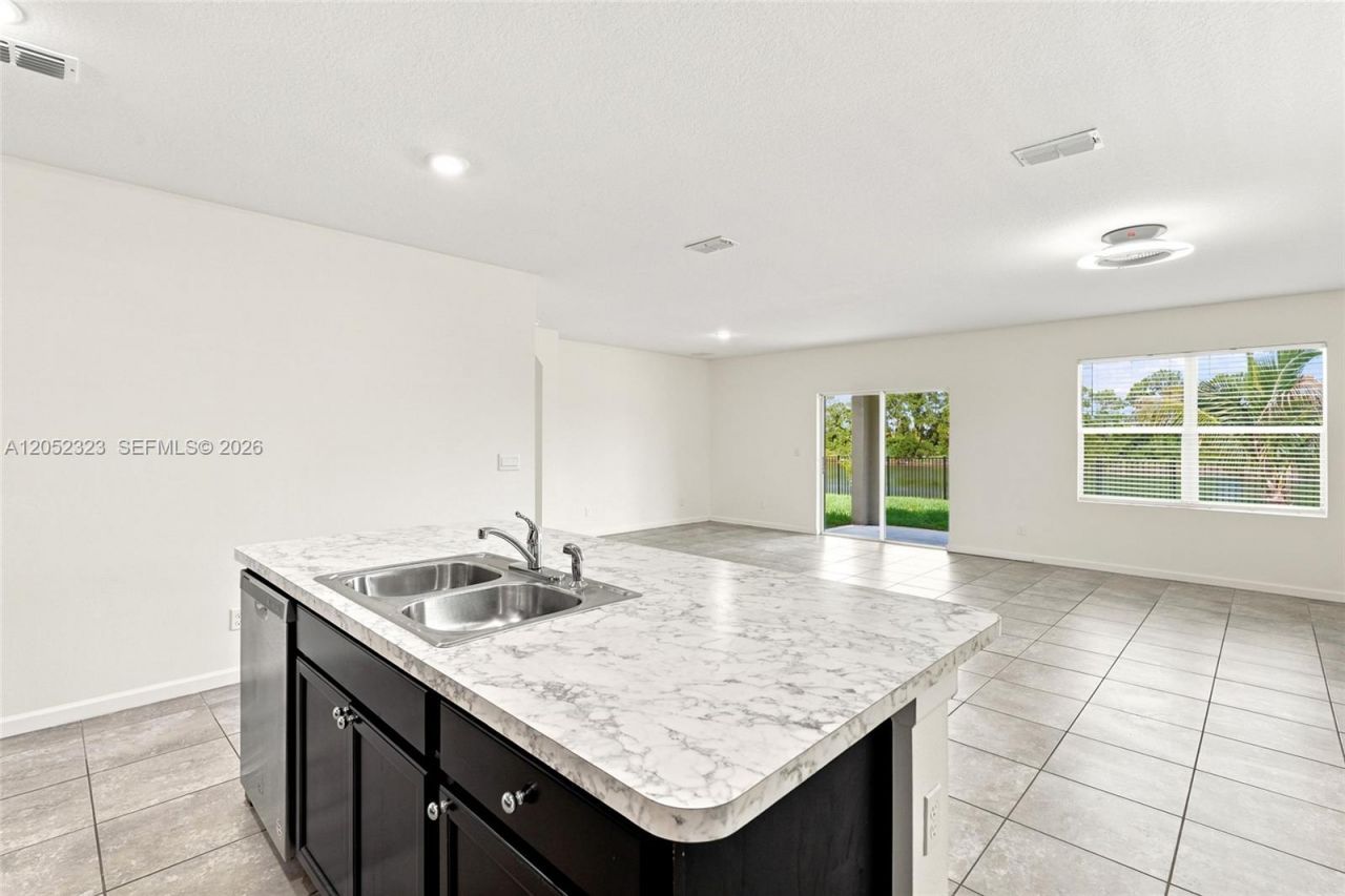 4650 SW Babylon St , Port Saint Lucie, FL 34953 Photo
