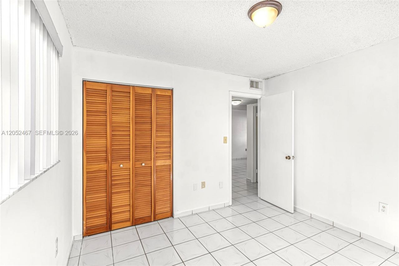 2228 W 74th St, Unit 102-13, Hialeah, FL 33016 Photo