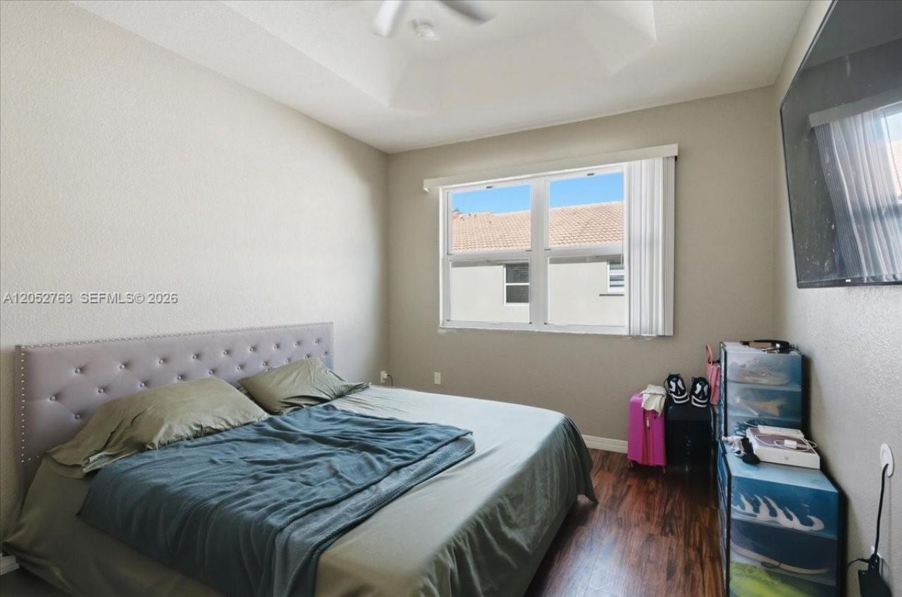 976 NE 42nd Ave, Homestead, FL 33033 Photo