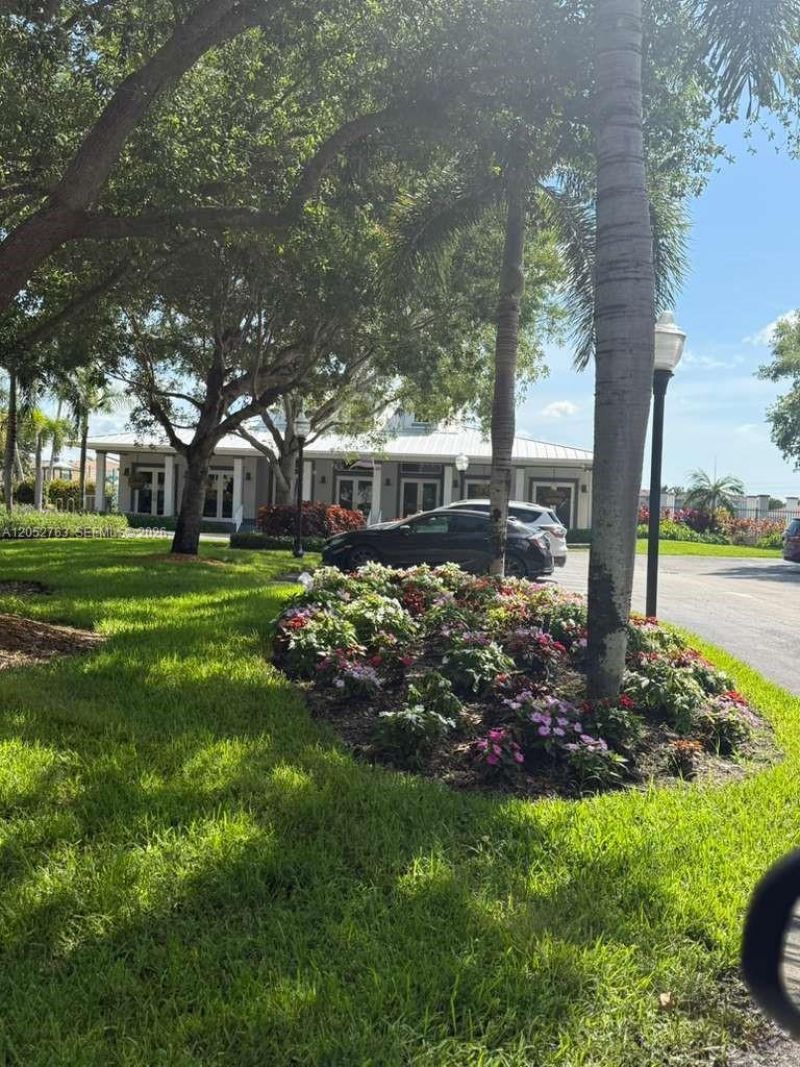 976 NE 42nd Ave , Homestead, FL 33033 Photo
