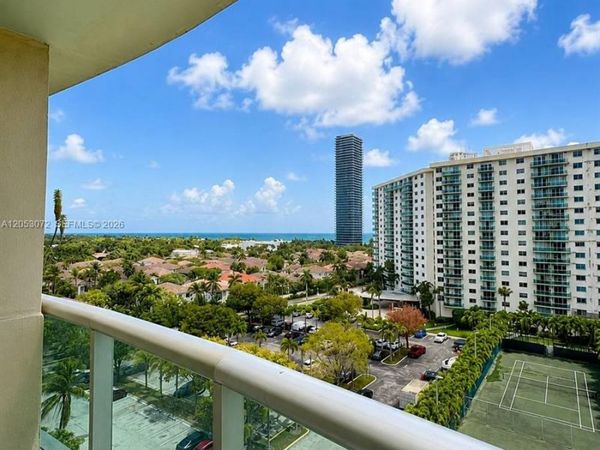 19380 Collins Ave, Unit 910, Sunny Isles Beach, FL 33160