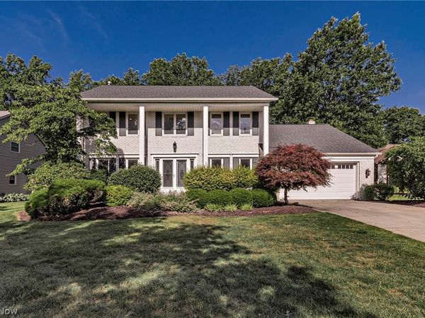 1834 Coes Post Run, Westlake, OH 44145
