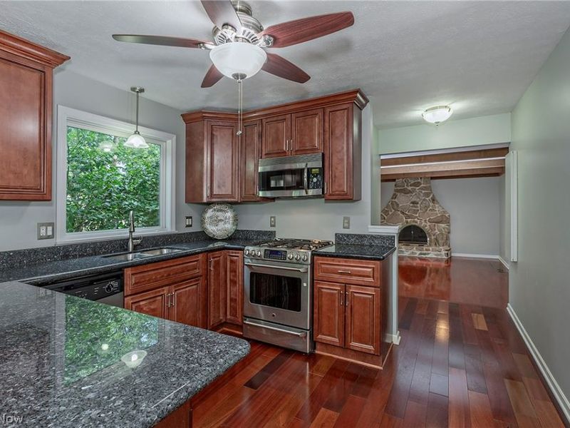 1834 Coes Post Run, Westlake, OH 44145 Photo 15