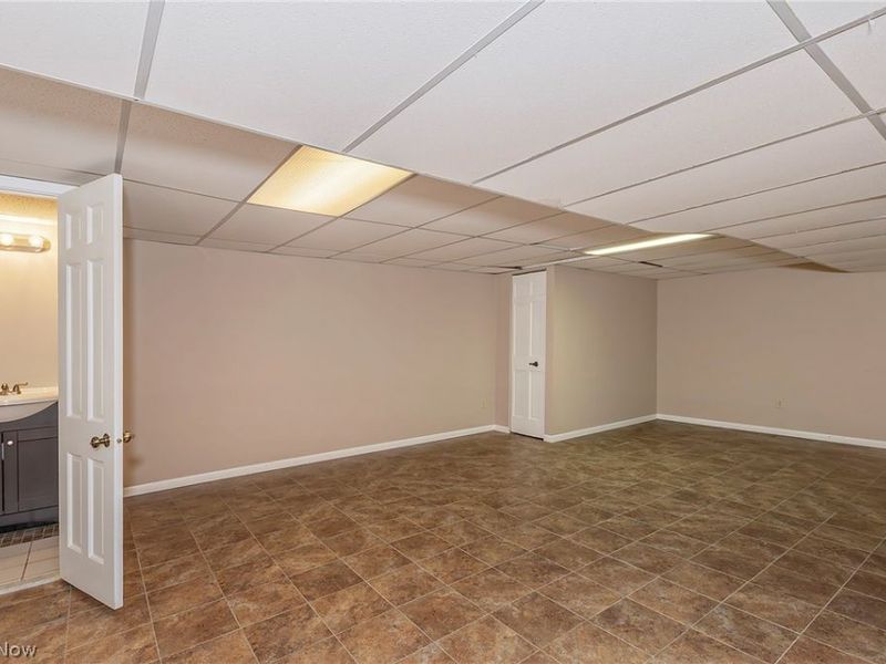1834 Coes Post Run, Westlake, OH 44145 Photo 37