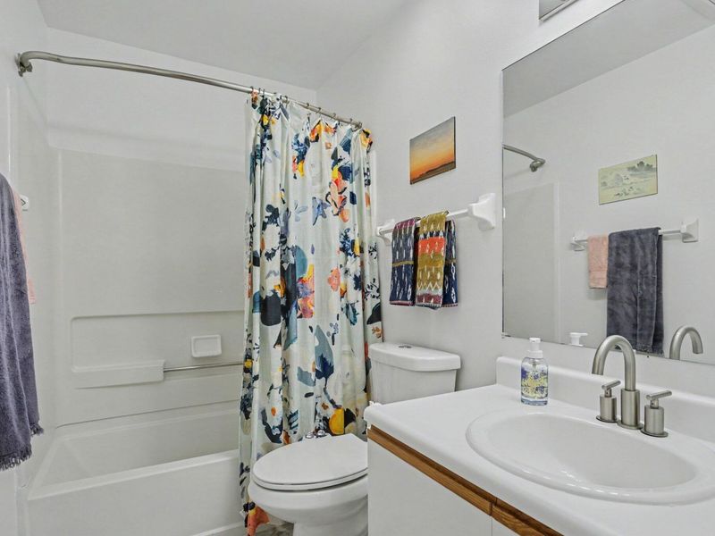 2513 Hyacinth Lane, Unit 56B, Columbus, OH 43235 Photo 22