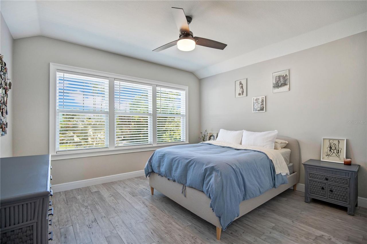 600 Gatlin Avenue, Orlando, FL 32806 Photo