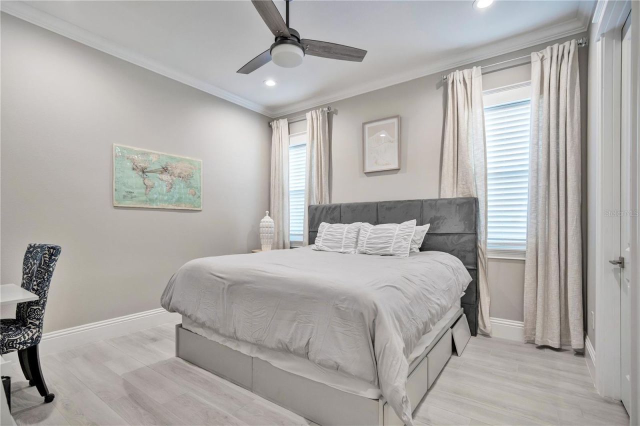 600 Gatlin Avenue, Orlando, FL 32806 Photo