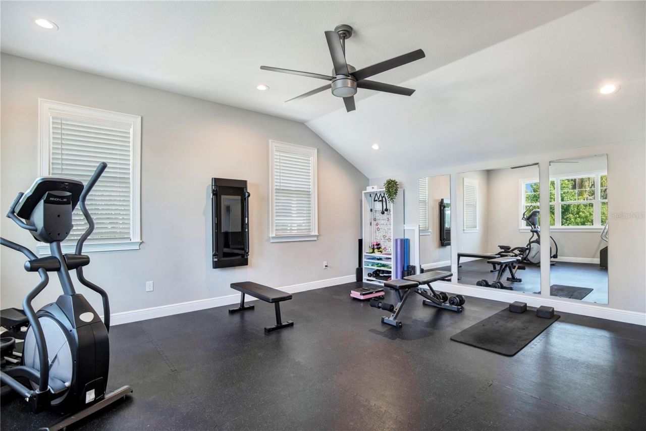 600 Gatlin Avenue, Orlando, FL 32806 Photo