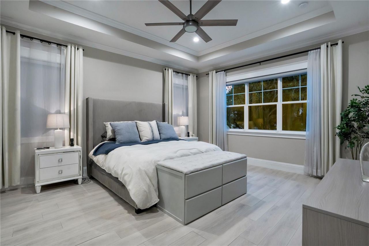600 Gatlin Avenue, Orlando, FL 32806 Photo