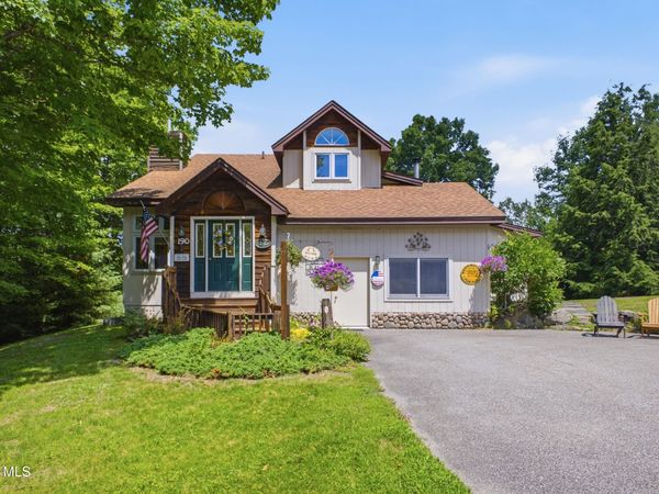 190 Kingsley Ln Ext, Chestertown, NY 12817