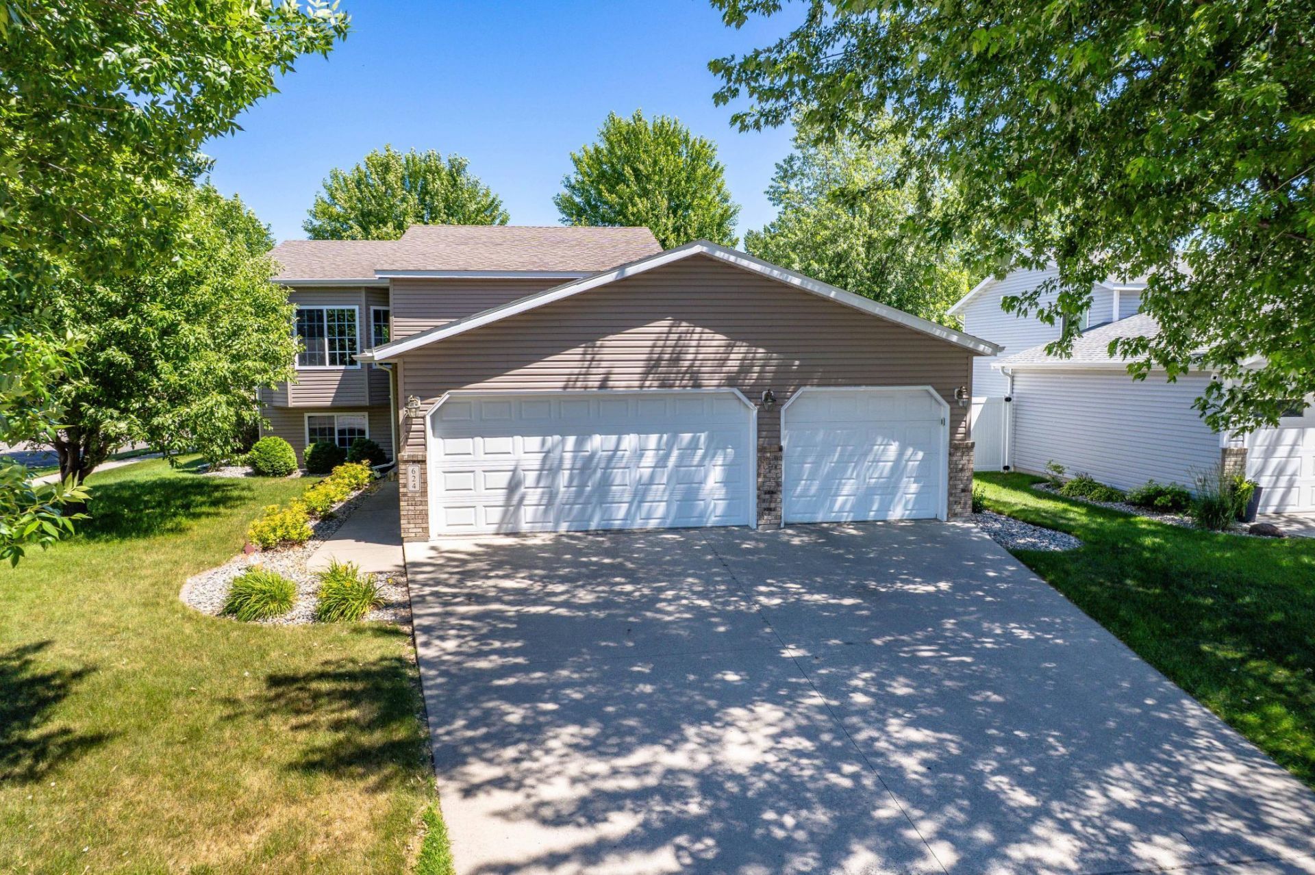 624 29th Street N, Moorhead, MN 56560 Main Photo