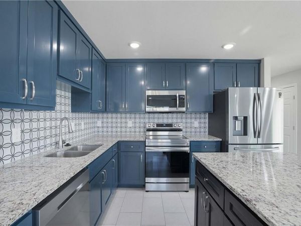 214 Lizzie ST, Unit B, Taylor, TX 76574