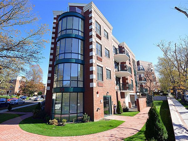 55 South Middle Neck Road , Unit 4C, Great Neck, NY 11021