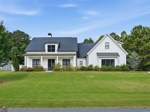 1030 Windsor Creek Drive, Madison, GA 30650