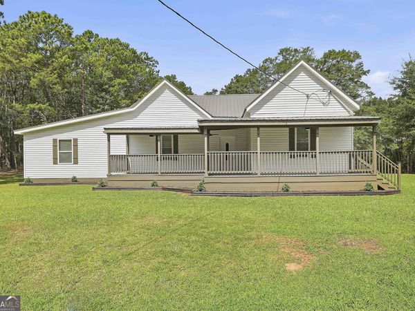 1966 Owens Road, Woodbury, GA 30293