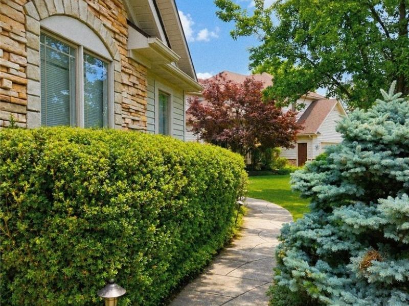 39710 Alsace Court, Solon, OH 44139 Photo 2