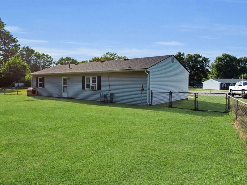 111 Jetta Drive, Camden, OH 45311 Photo 26