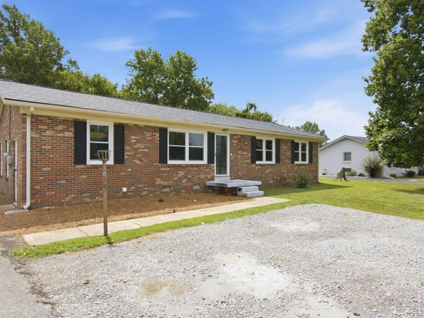 2418 Obrien Dr , Murfreesboro, TN 37130