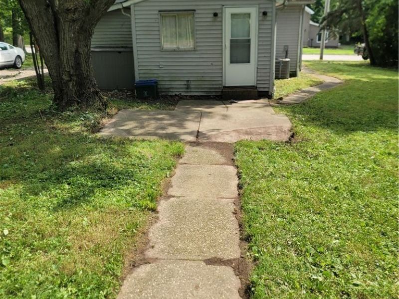 129 W Oak Street, Kent, OH 44240 Photo 10