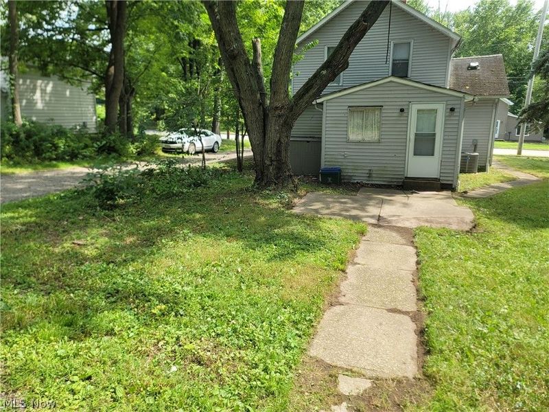 129 W Oak Street, Kent, OH 44240 Photo 12