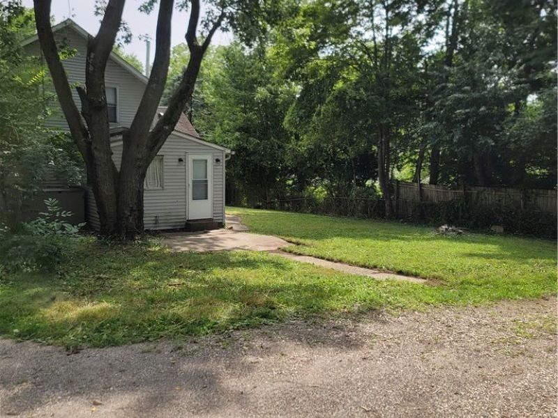 129 W Oak Street, Kent, OH 44240 Photo 3