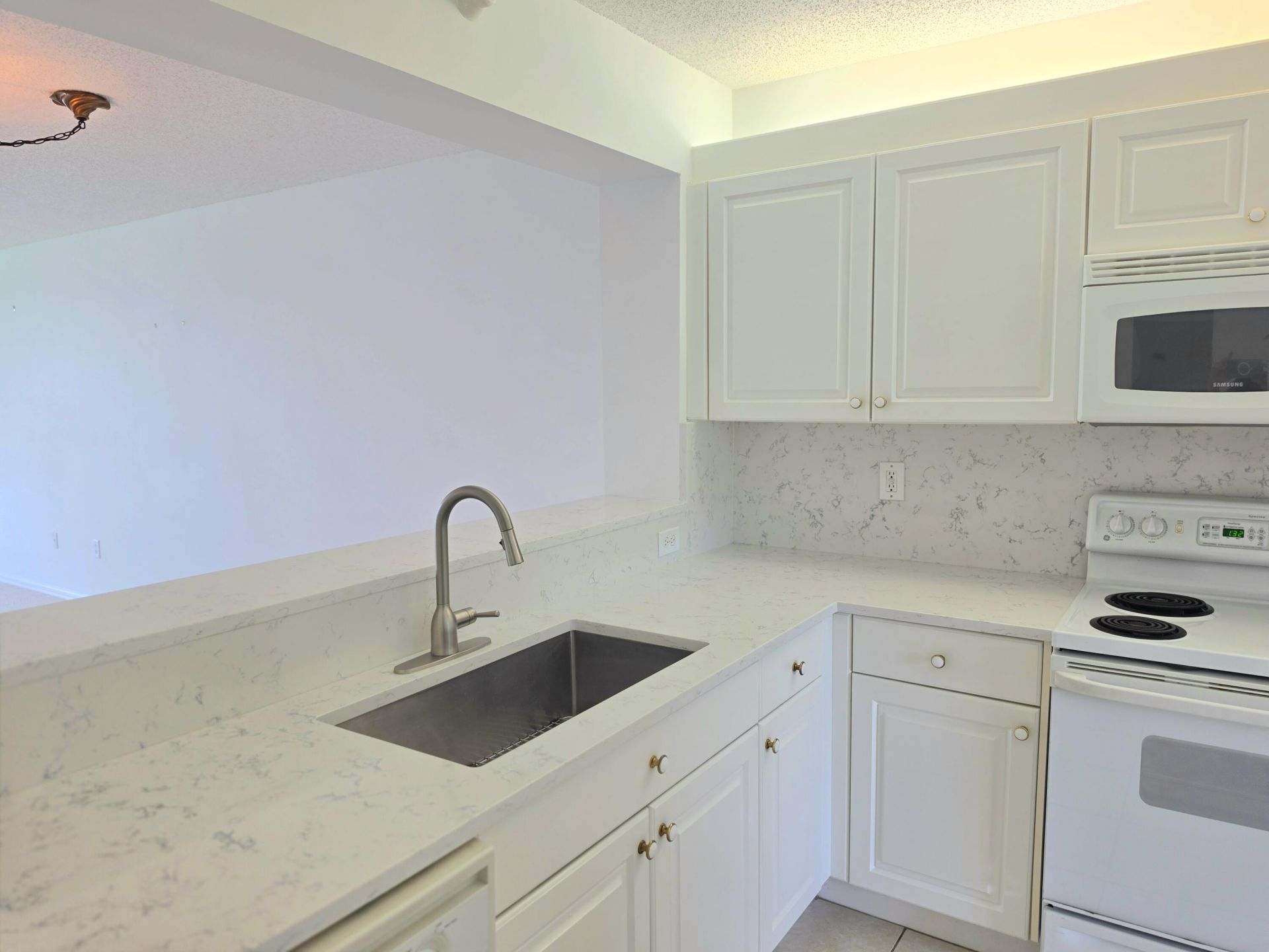 7751 Southampton Terrace, Unit 201, Tamarac, FL 33321 Photo