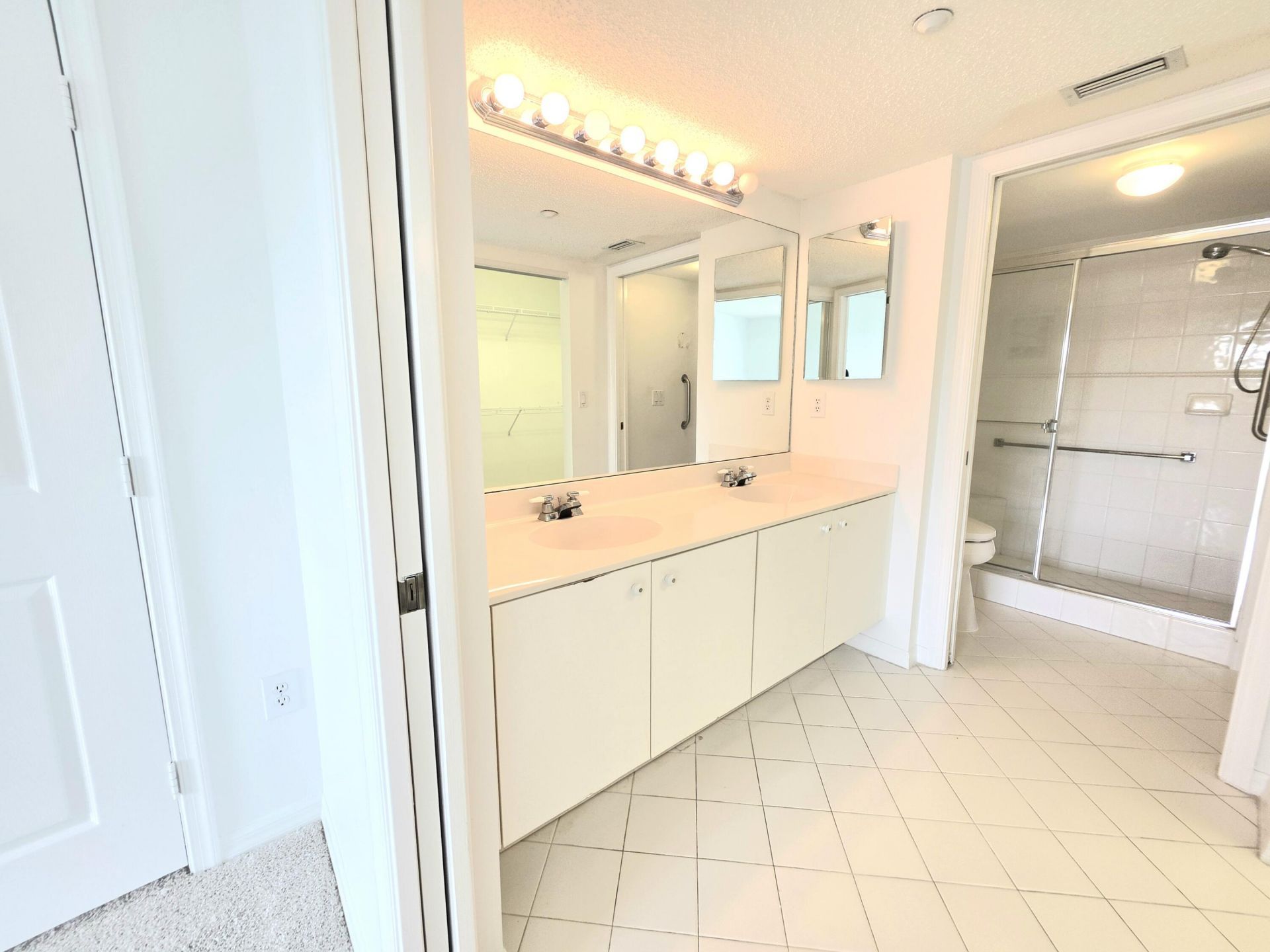 7751 Southampton Terrace, Unit 201, Tamarac, FL 33321 Photo