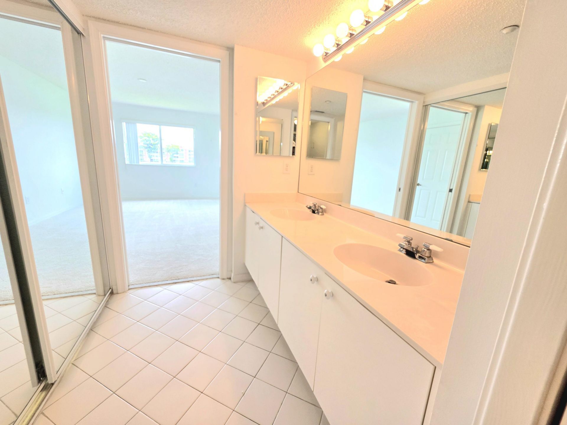 7751 Southampton Terrace, Unit 201, Tamarac, FL 33321 Photo