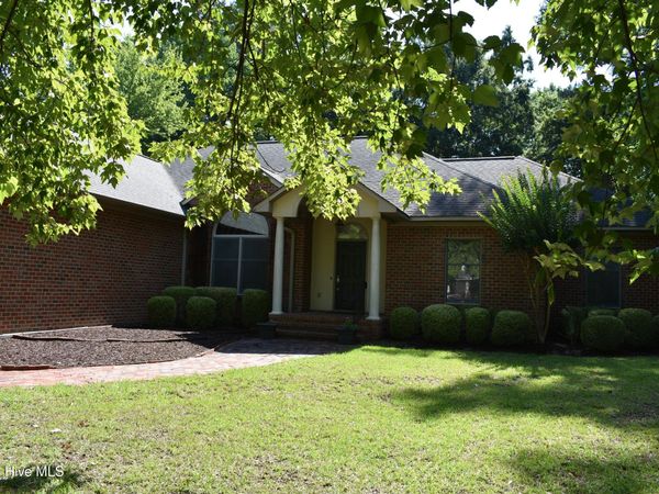 3504 Barons Way, Trent Woods, NC 28562