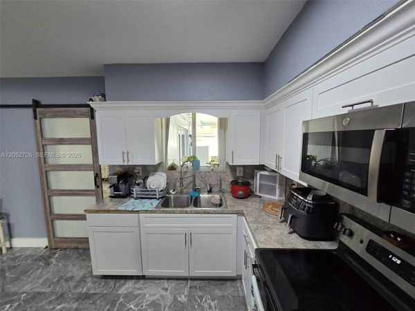 3445 NW 81st Ter , Miami, FL 33147