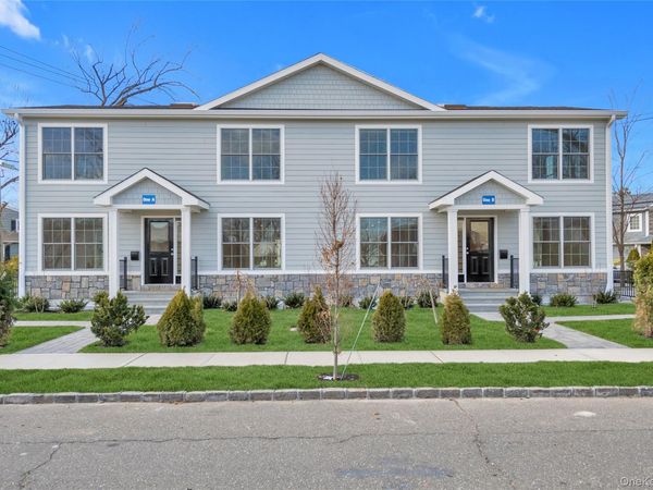 1 Manhasset Avenue, Unit B, Port Washington, NY 11050