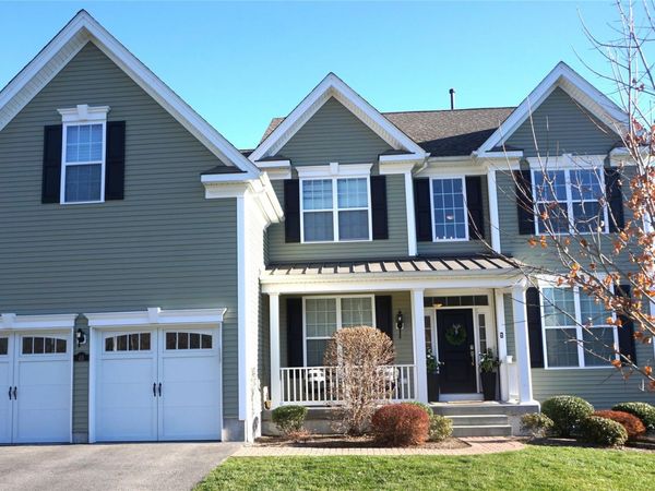 48 E Van Buren Way, Hopewell Junction, NY 12533