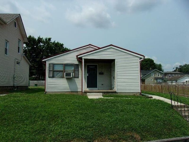 270 Everett Avenue, Newark, OH 43055 Photo 1