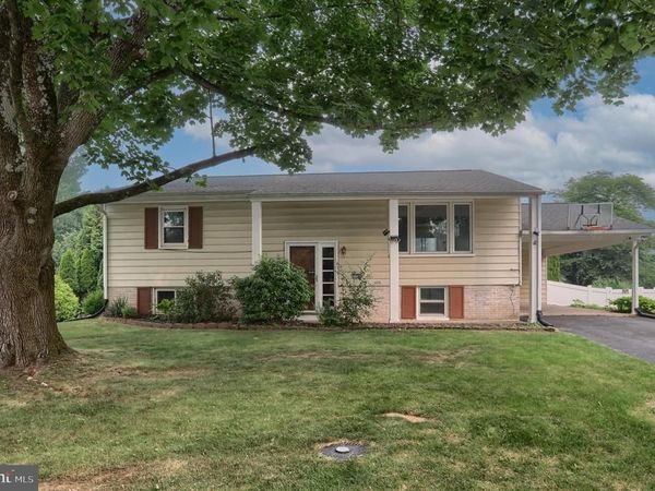 1132 CORNELL DRIVE, HUMMELSTOWN, PA 17036