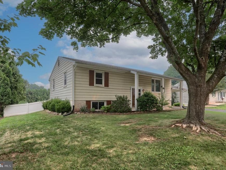1132 Cornell Drive , Hummelstown, PA 17036 Main Photo