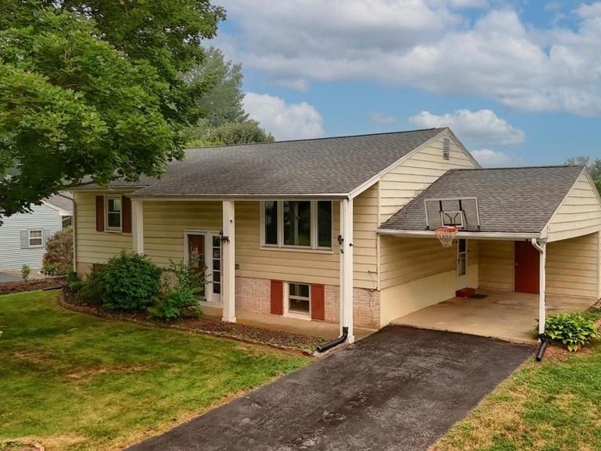 1132 Cornell Drive, Hummelstown, PA 17036 Main Photo