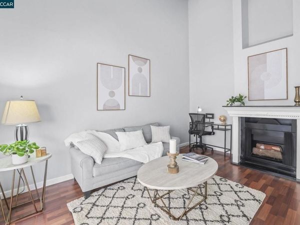 2560 Walnut Blvd, Unit 24, Walnut Creek, CA 94596