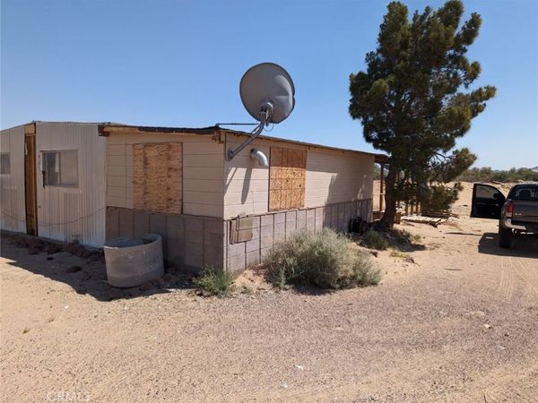 31600 Troy, Newberry Springs, CA 92365