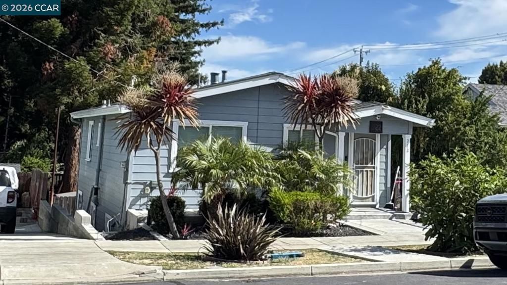 222 3rd St, Rodeo, CA 94572 Main Photo