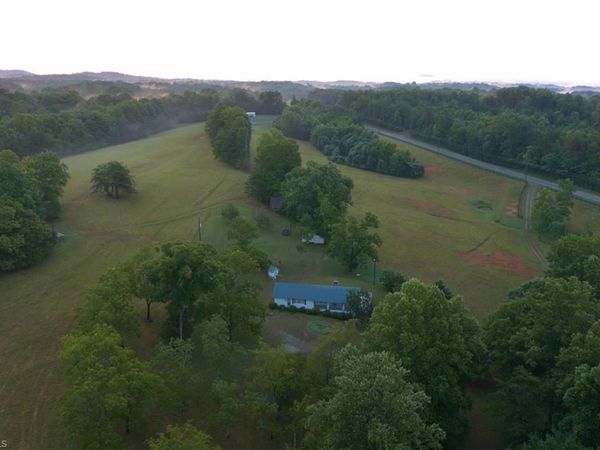 2541 Collinstown Road , Westfield, NC 27053