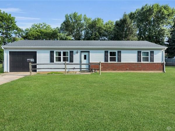 111 Jetta Drive, Camden, OH 45311
