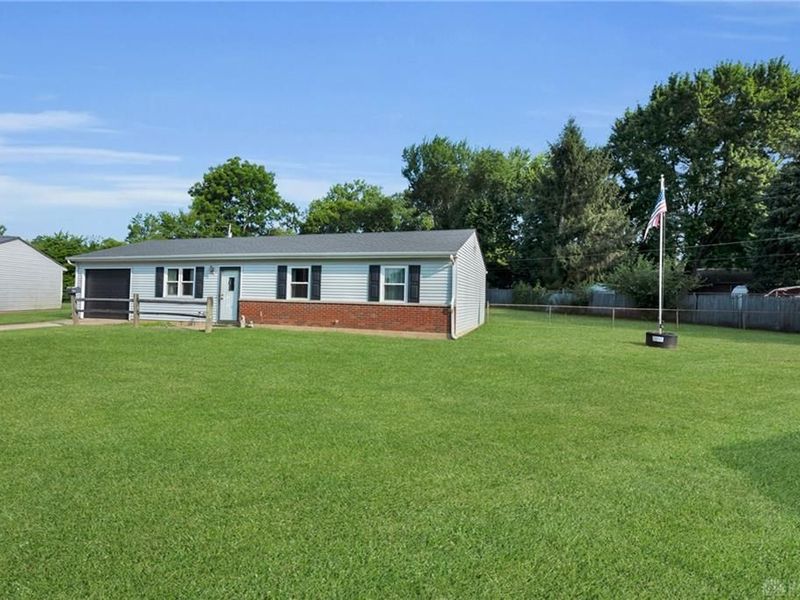 111 Jetta Drive, Camden, OH 45311 Photo 4