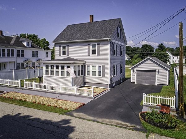 20 Dewey Street, Rochester, NH 03867